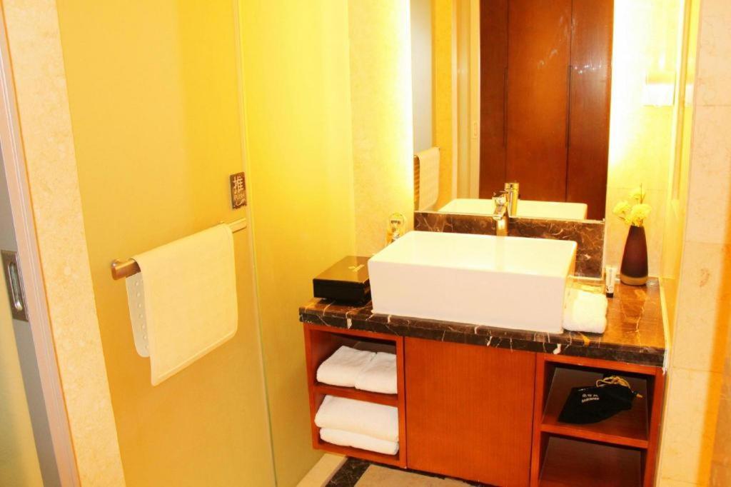 Shenyang Rayfont International Hotel Esterno foto