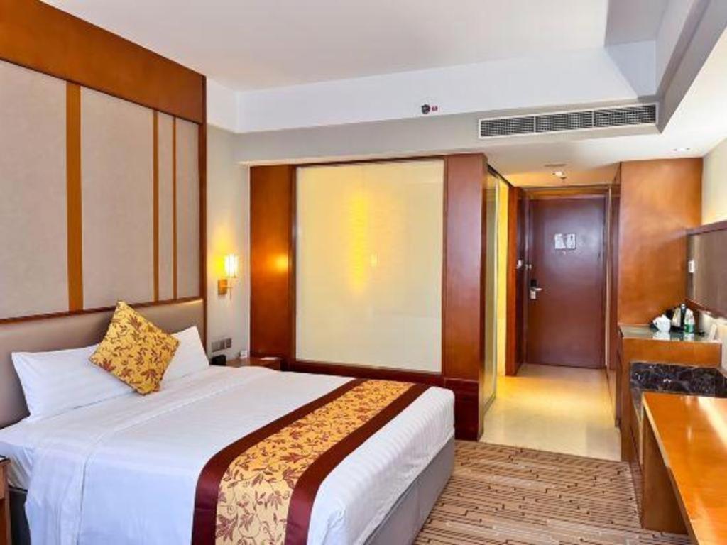 Shenyang Rayfont International Hotel Esterno foto