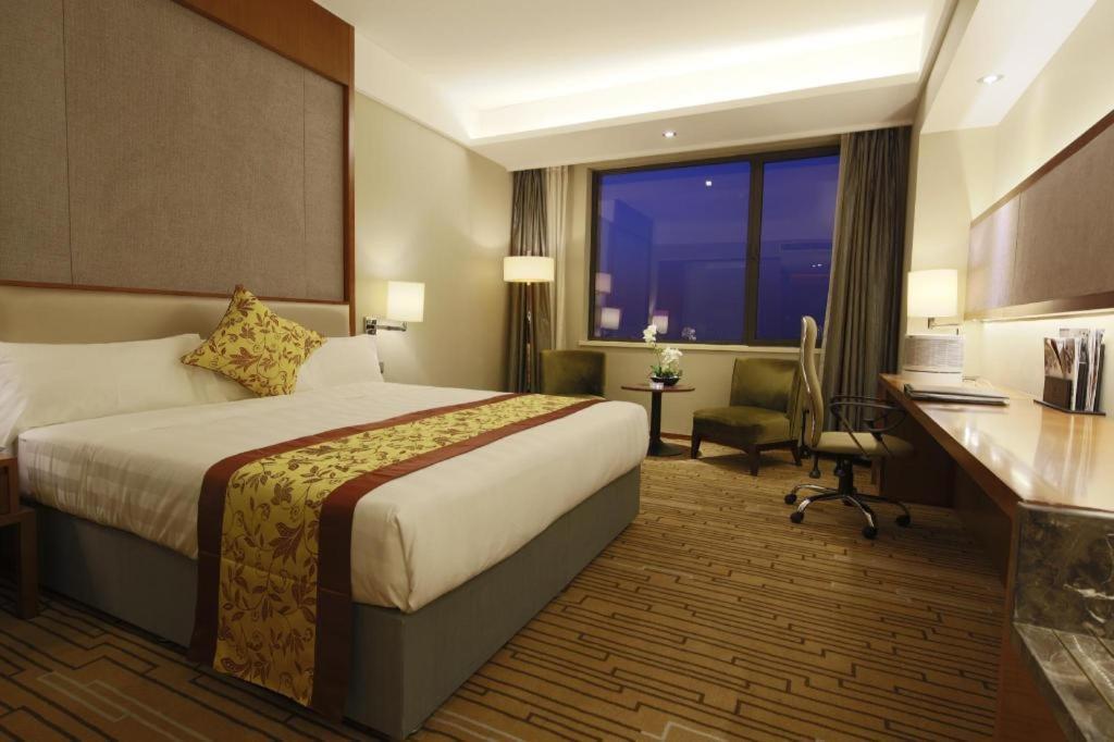 Shenyang Rayfont International Hotel Esterno foto
