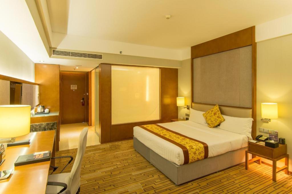 Shenyang Rayfont International Hotel Esterno foto