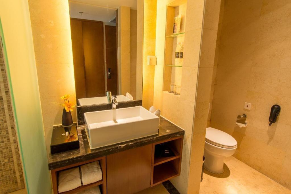 Shenyang Rayfont International Hotel Esterno foto