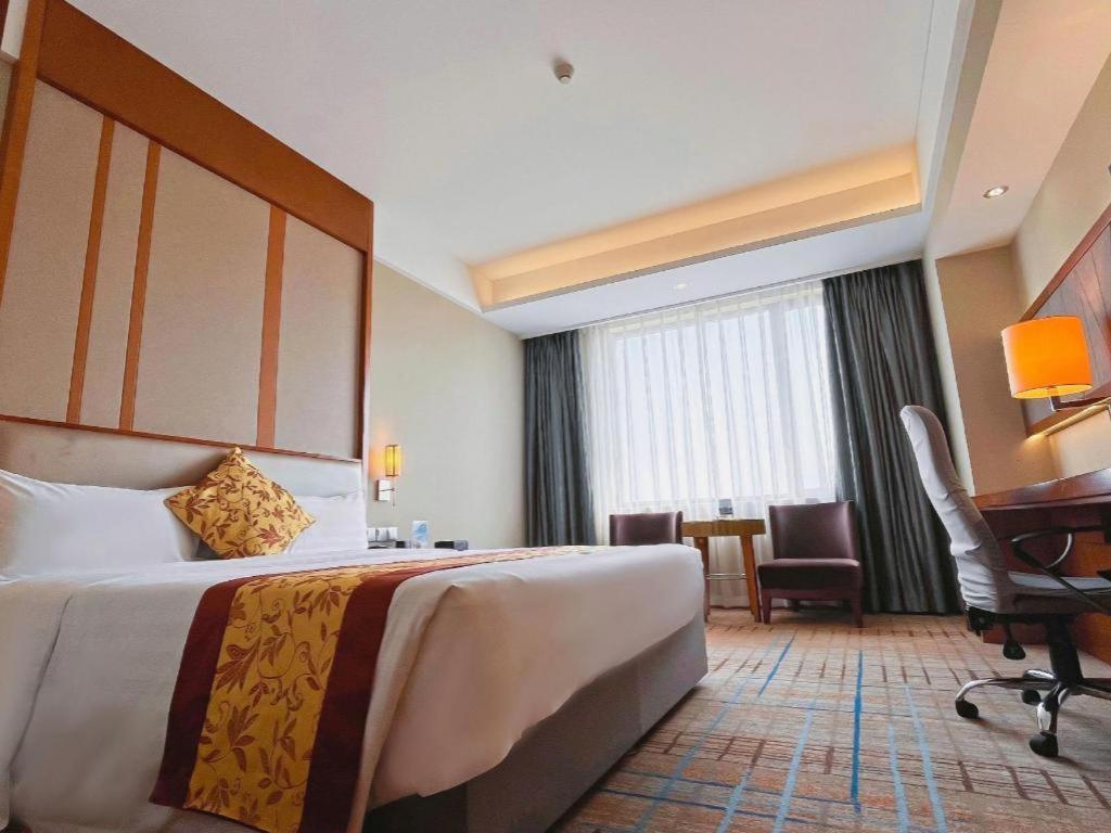 Shenyang Rayfont International Hotel Esterno foto