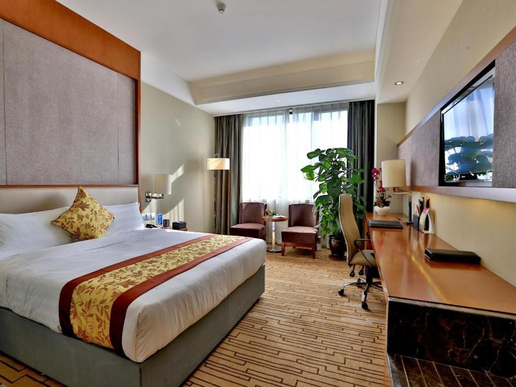 Shenyang Rayfont International Hotel Esterno foto