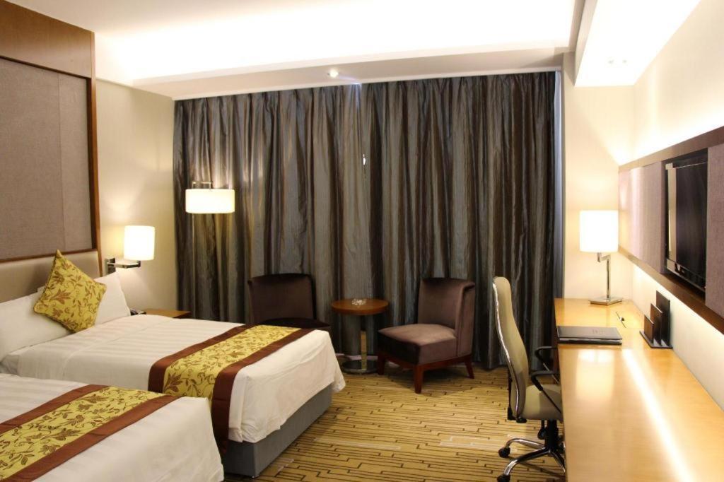 Shenyang Rayfont International Hotel Esterno foto