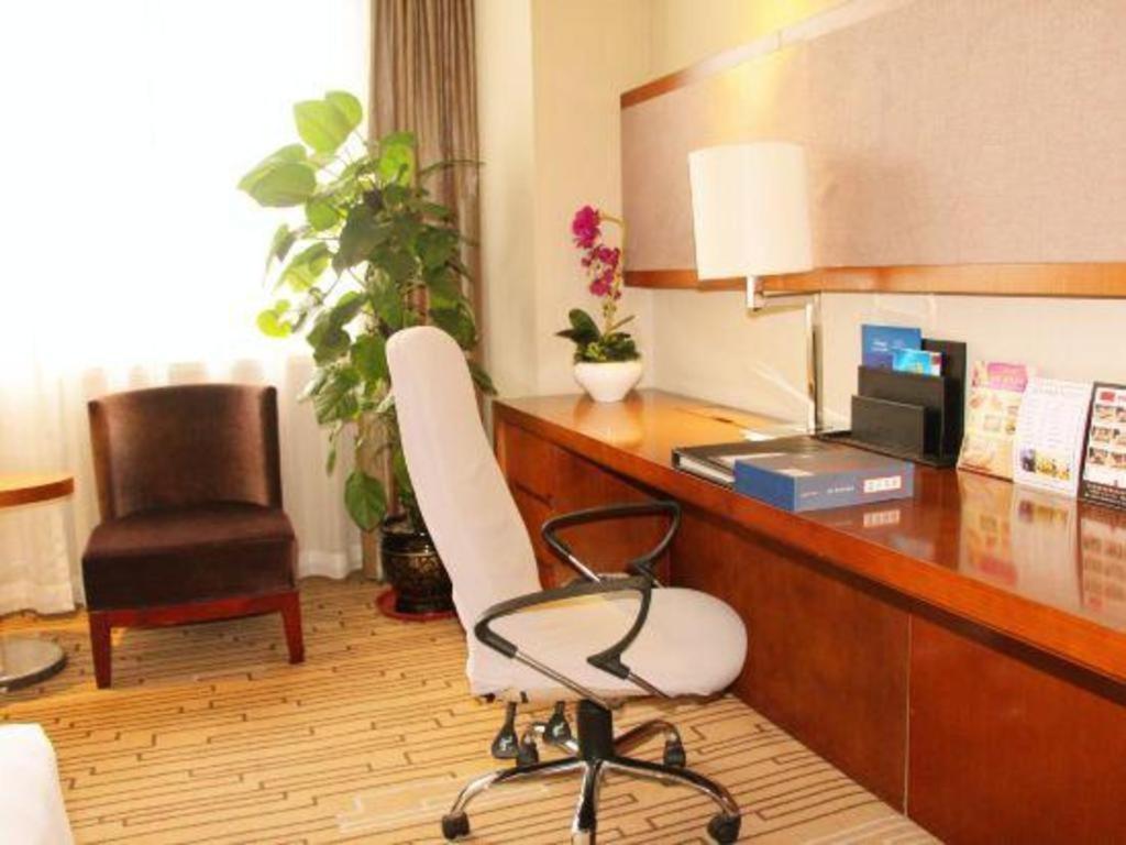 Shenyang Rayfont International Hotel Esterno foto